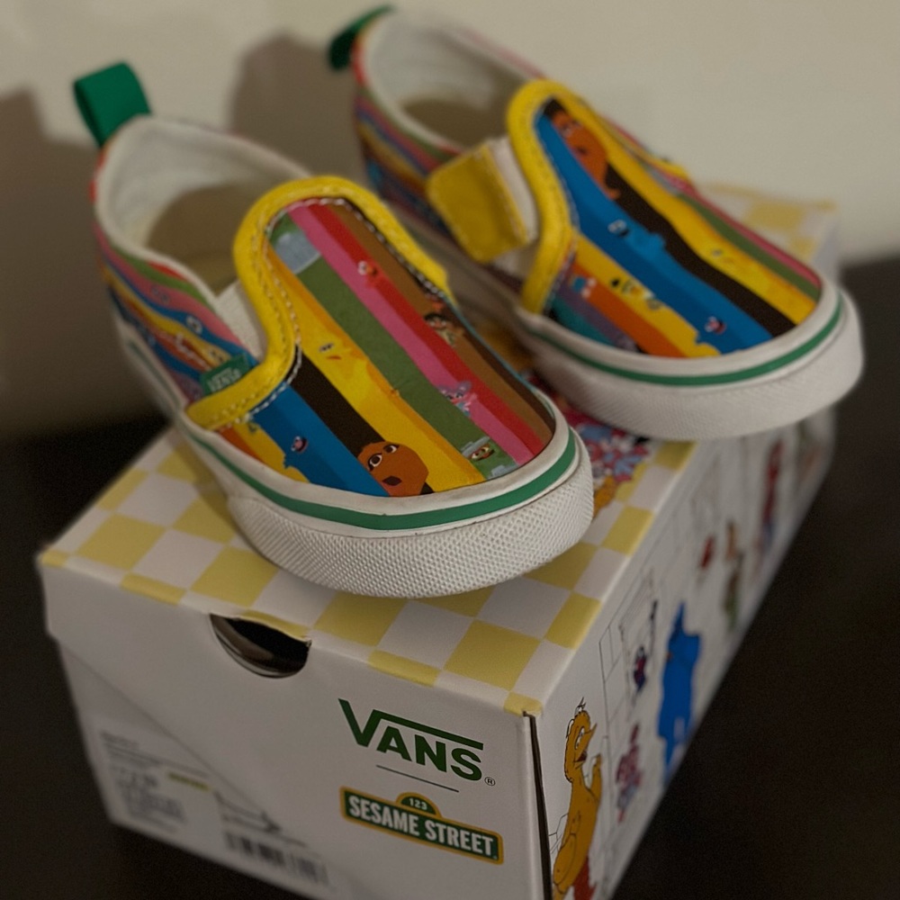 Toddler Sesame Street vans